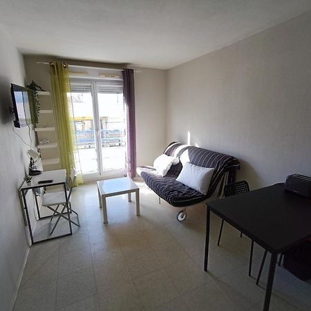 Appartement Tout Equipe A 6 Minutes De La Gare St Charles Marseille Exterior photo